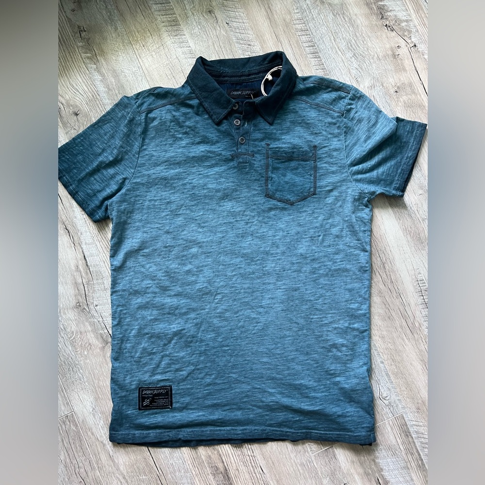 Dream Supply by Zimego  Mens Shirt NWT Size Medium